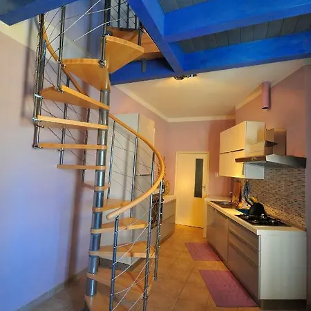 Blue House Apartment